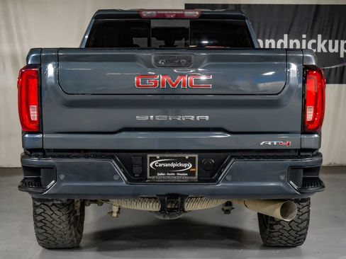 Used 2020 GMC Sierra 2500 AT4 w/ AT4 Premium Package AWD/4WD image 9