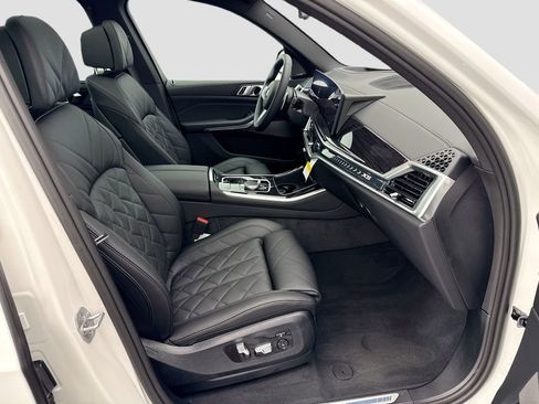 New 2026 BMW X5 xDrive40i w/ M Sport Package image 19