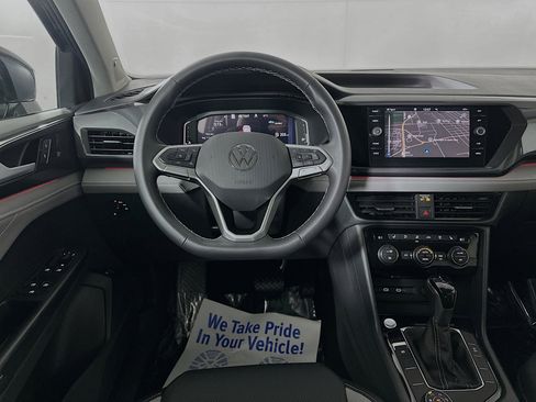 Used 2024 Volkswagen Taos SEL image 23