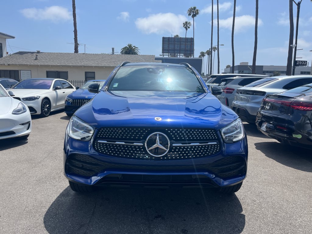 Used 2021 Mercedes-Benz GLC 300 w/ Driver Assistance Package image 2
