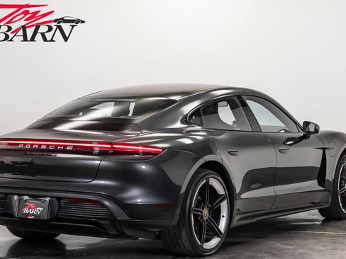 Used 2021 Porsche Taycan Turbo S image 5