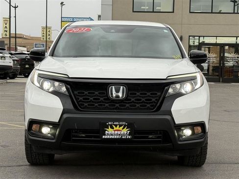Used 2021 Honda Passport Sport image 2