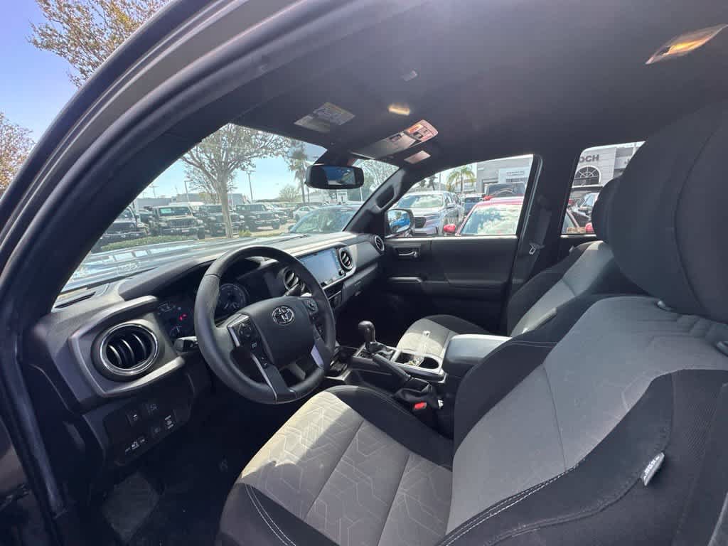 Used 2021 Toyota Tacoma TRD Sport w/ Advanced Technology Package AWD/4WD image 6