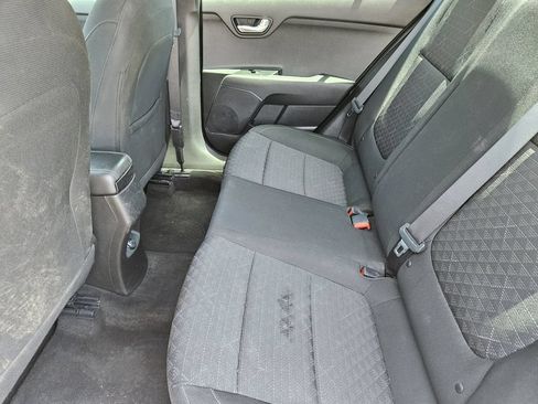 Used 2022 Kia Rio S FWD image 20