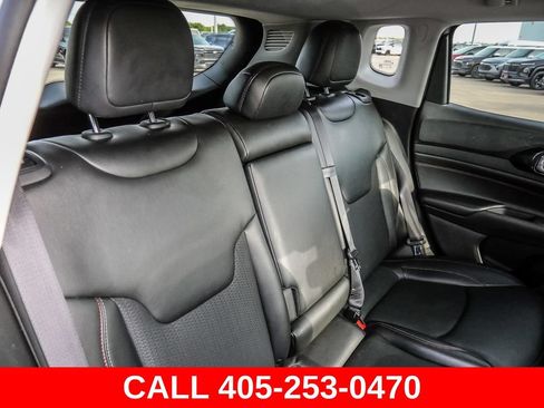 Used 2022 Jeep Compass Trailhawk AWD/4WD image 28