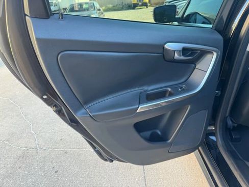 Used 2015 Volvo XC60 T5 Premier Plus image 30
