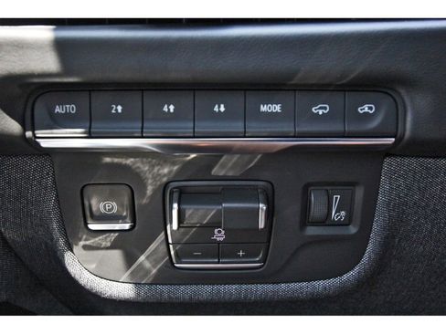 New 2026 Cadillac Escalade Platinum Sport w/ LPO, ONYX Package AWD/4WD image 14