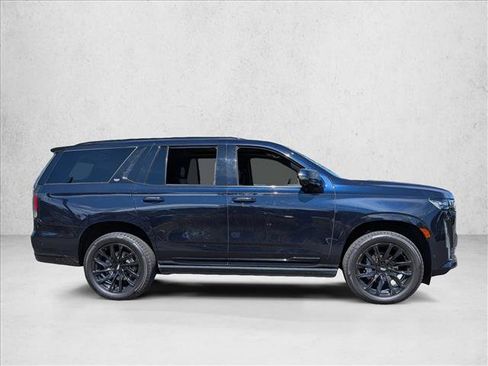 Used 2023 Cadillac Escalade Sport w/ LPO, ONYX Package AWD/4WD image 4