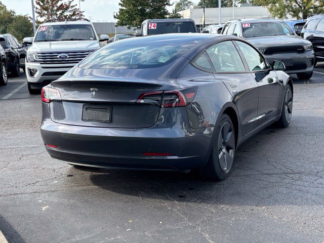 Used 2023 Tesla Model 3 Standard Range RWD image 12