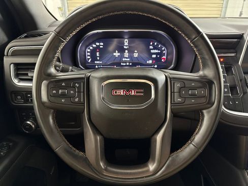 Used 2023 GMC Yukon XL AT4 w/ AT4 Premium Package image 12