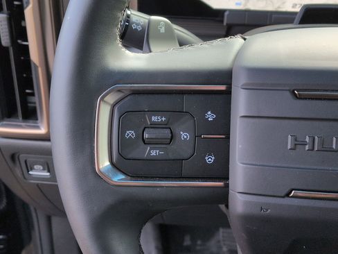 Used 2024 GMC Hummer EV 3X w/ Extreme Off-Road Package image 18