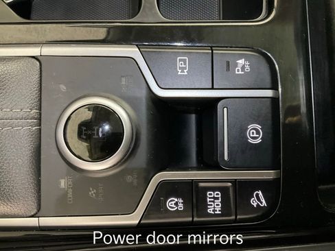 Certified 2023 Kia Sorento SX image 27