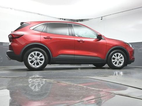 Used 2023 Ford Escape Active w/ Tech Pack #2 FWD image 37