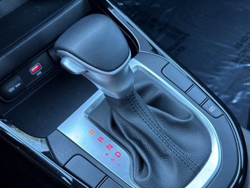 Certified 2023 Kia Forte GT-Line image 21