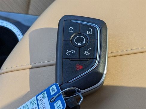 New 2025 Cadillac Escalade IQ Luxury 2 image 31