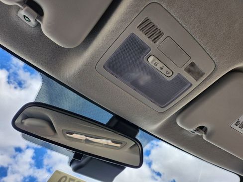 New 2026 Hyundai Venue SE image 19