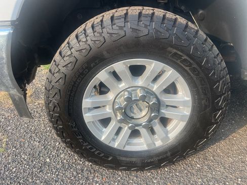 Used 2019 Ford F350 XLT w/ XLT Value Package AWD/4WD image 7