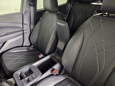 Used 2025 Ford Mustang Mach-E Select RWD image 22