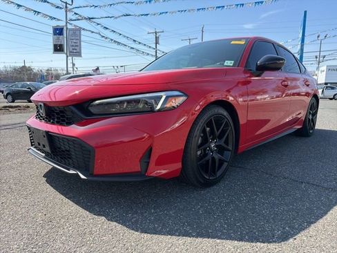 Used 2025 Honda Civic Sport image 1