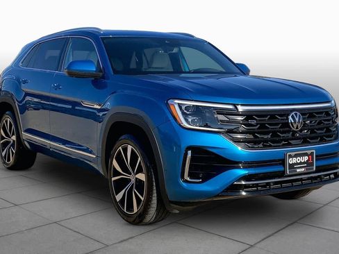 Used 2024 Volkswagen Atlas Cross Sport SEL Premium R-Line AWD/4WD image 3