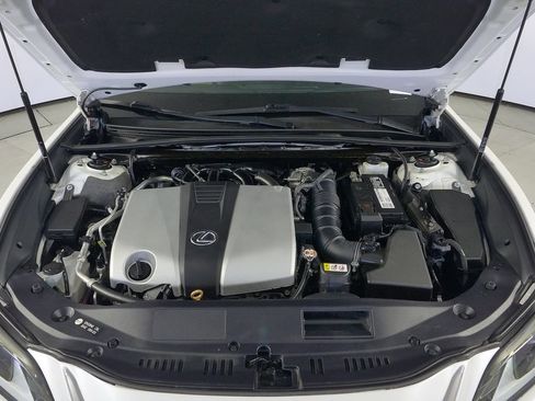 Used 2020 Lexus ES 350 w/ Premium Package FWD image 6