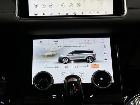 Used 2020 Land Rover Range Rover Evoque SE image 15