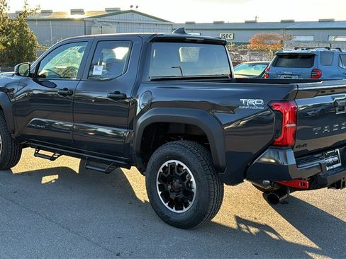 New 2026 Toyota Tacoma TRD Off-Road image 6