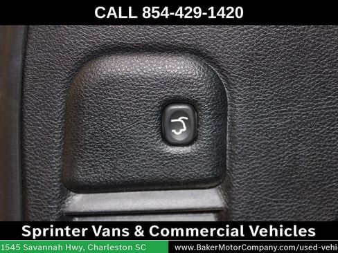 Used 2019 Jeep Grand Cherokee Altitude AWD/4WD image 36