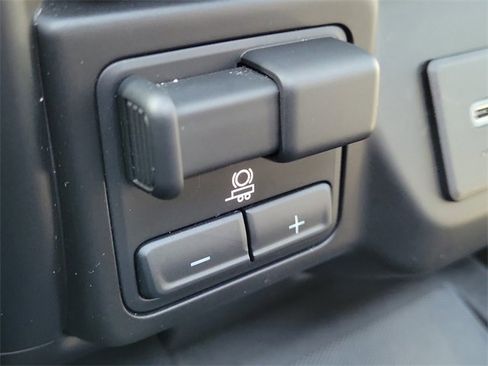 Used 2021 GMC Sierra 1500 AT4 w/ AT4 Premium Package image 38