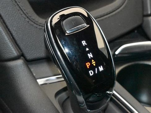 Used 2024 Cadillac XT6 Sport w/ Technology Package AWD/4WD image 36