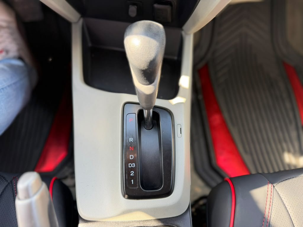 Used 2012 Honda Civic LX image 18