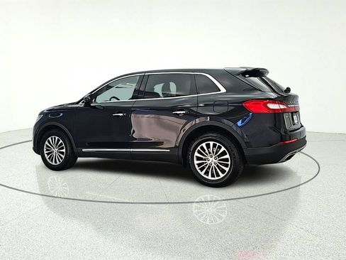 Used 2016 Lincoln MKX Select w/ Select Plus Package AWD/4WD image 4