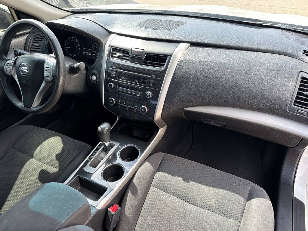 Used 2014 Nissan Altima 2.5 S FWD image 12