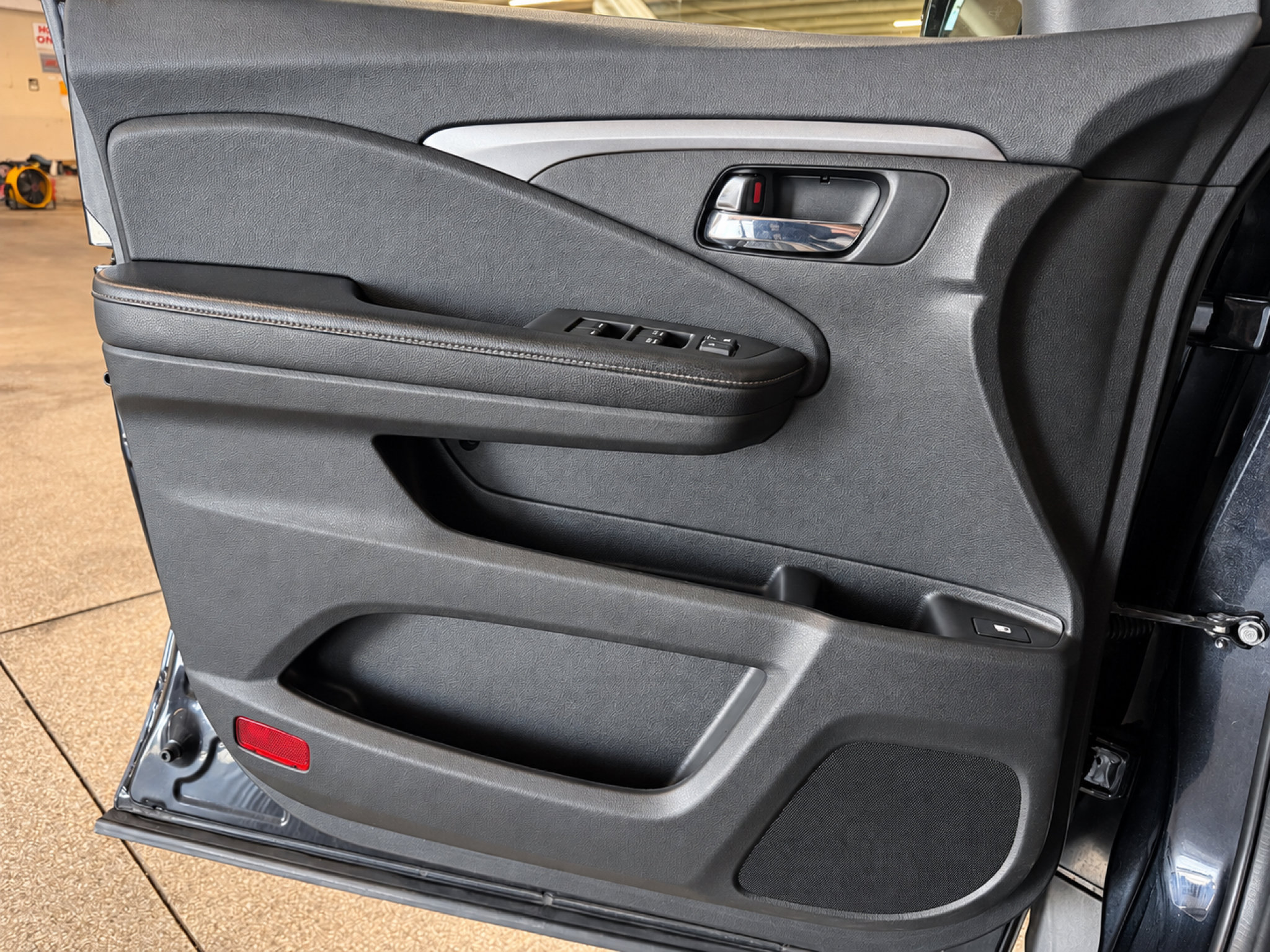 Used 2019 Honda Ridgeline Sport image 14