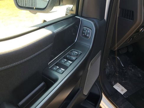 New 2025 Ford F150 Lariat w/ Equipment Group 501A Mid image 6