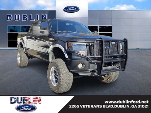 Used 2014 Ford F150 FX4 w/ Equipment Group 402A Luxury image 1