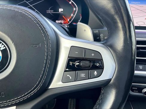 Used 2022 BMW X7 M50i w/ Executive Package image 19