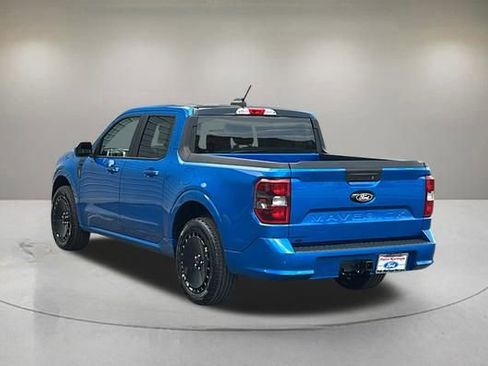 New 2025 Ford Maverick Lobo image 6