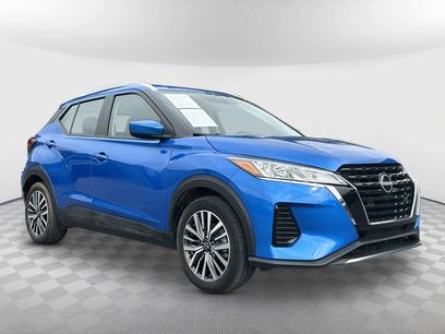 Used 2023 Nissan Kicks SV