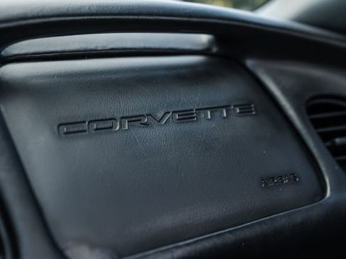 Used 1998 Chevrolet Corvette Convertible w/ Memory Pkg image 72