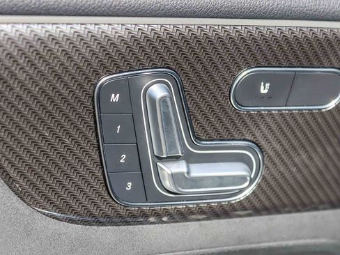 Used 2021 Mercedes-Benz GLA 250 4MATIC image 45