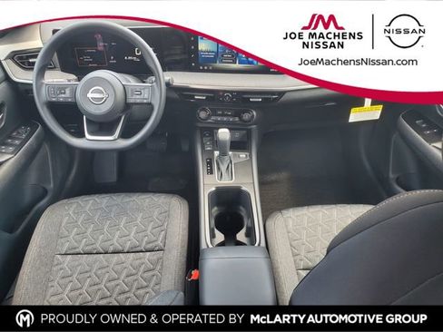 New 2026 Nissan Kicks SV image 12