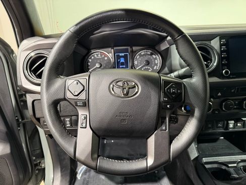 Certified 2023 Toyota Tacoma TRD Off-Road w/ TRD Premium Off Road Package AWD/4WD image 22
