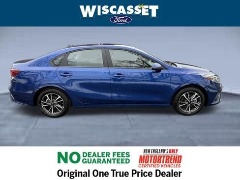 Used 2024 Kia Forte LXS w/ LXS Technology Package image 6