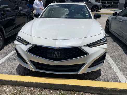Used 2023 Acura TLX FWD image 5