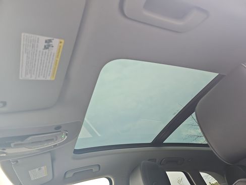 Used 2023 Audi Q5 2.0T Prestige image 28