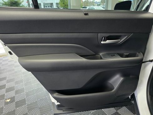 Used 2024 Toyota Grand Highlander Limited image 36