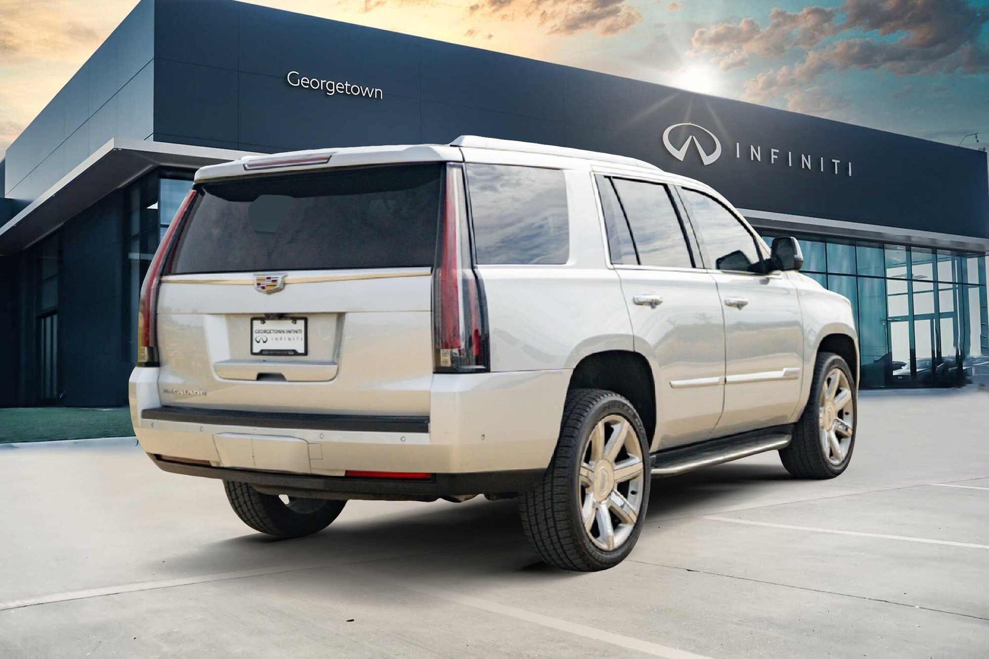 Used 2020 Cadillac Escalade Luxury RWD image 5