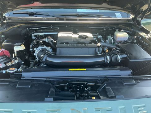 Used 2023 Nissan Frontier SV w/ SV Convenience Package RWD image 20