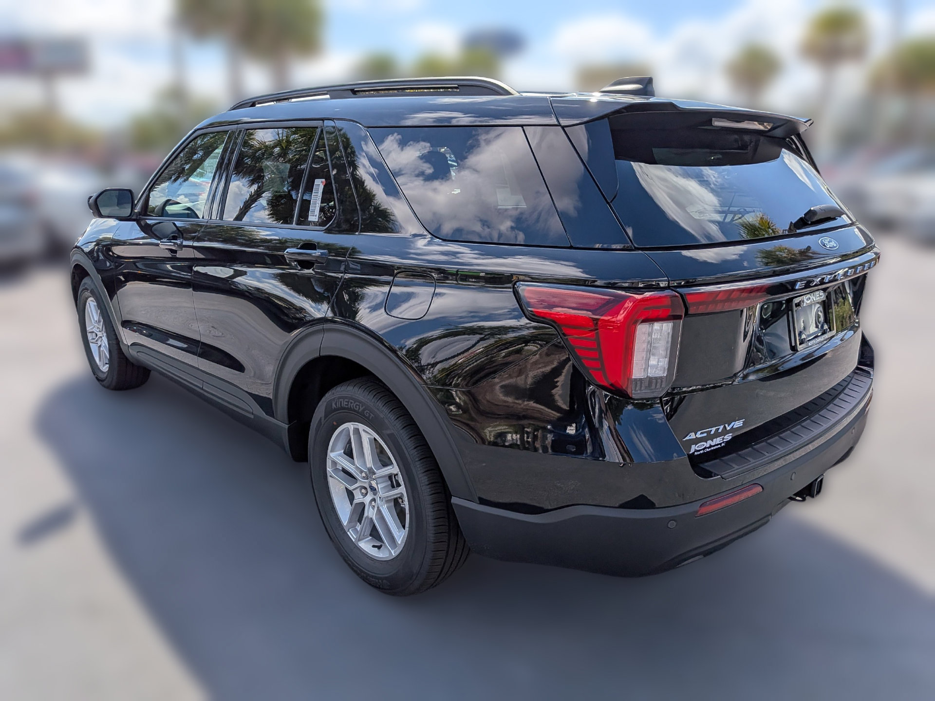 New 2027 Ford Explorer Active RWD image 7